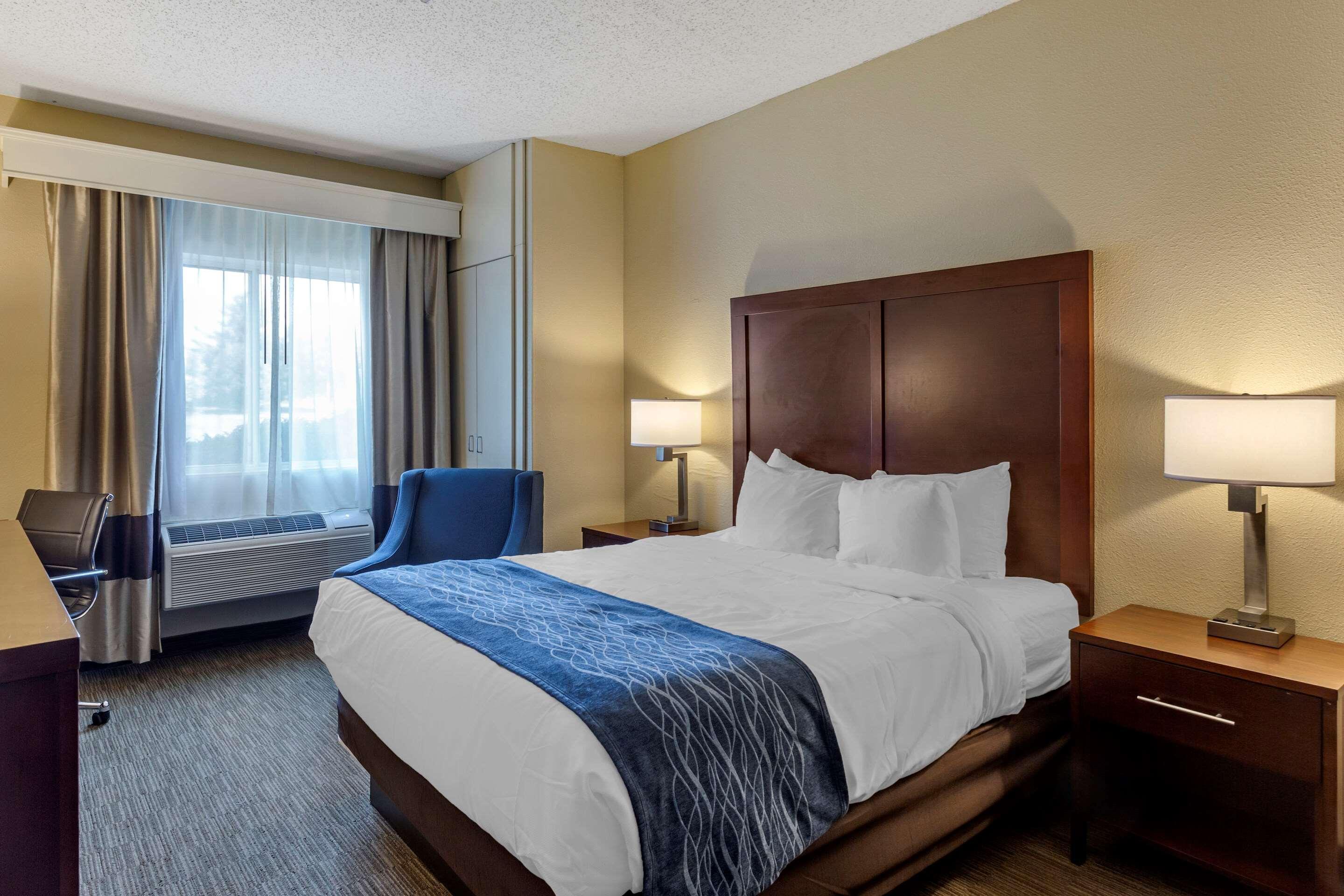 Comfort Inn Rockford Near Casino District Dış mekan fotoğraf