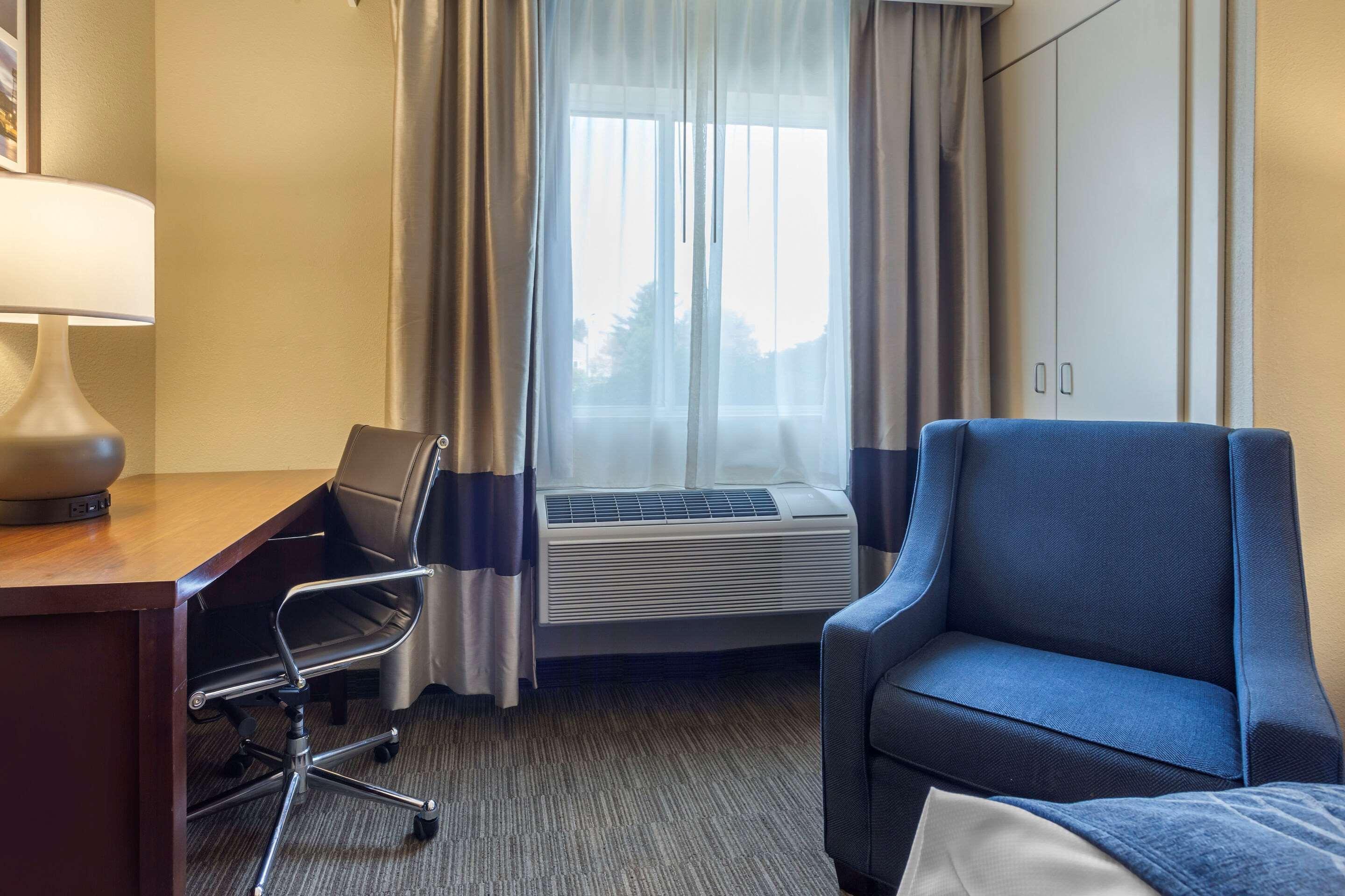 Comfort Inn Rockford Near Casino District Dış mekan fotoğraf