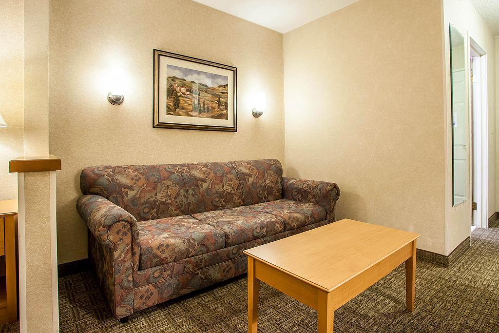 Comfort Inn Rockford Near Casino District Dış mekan fotoğraf