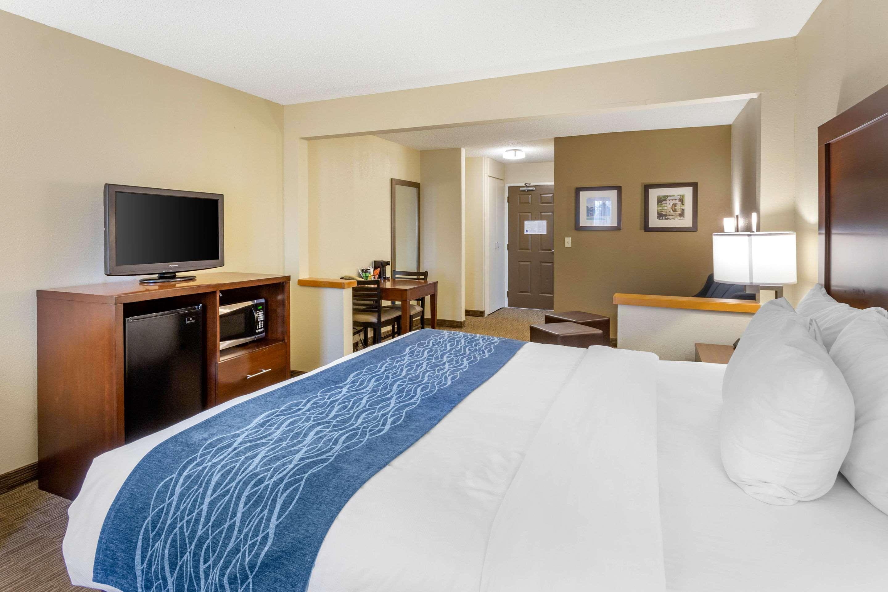 Comfort Inn Rockford Near Casino District Dış mekan fotoğraf