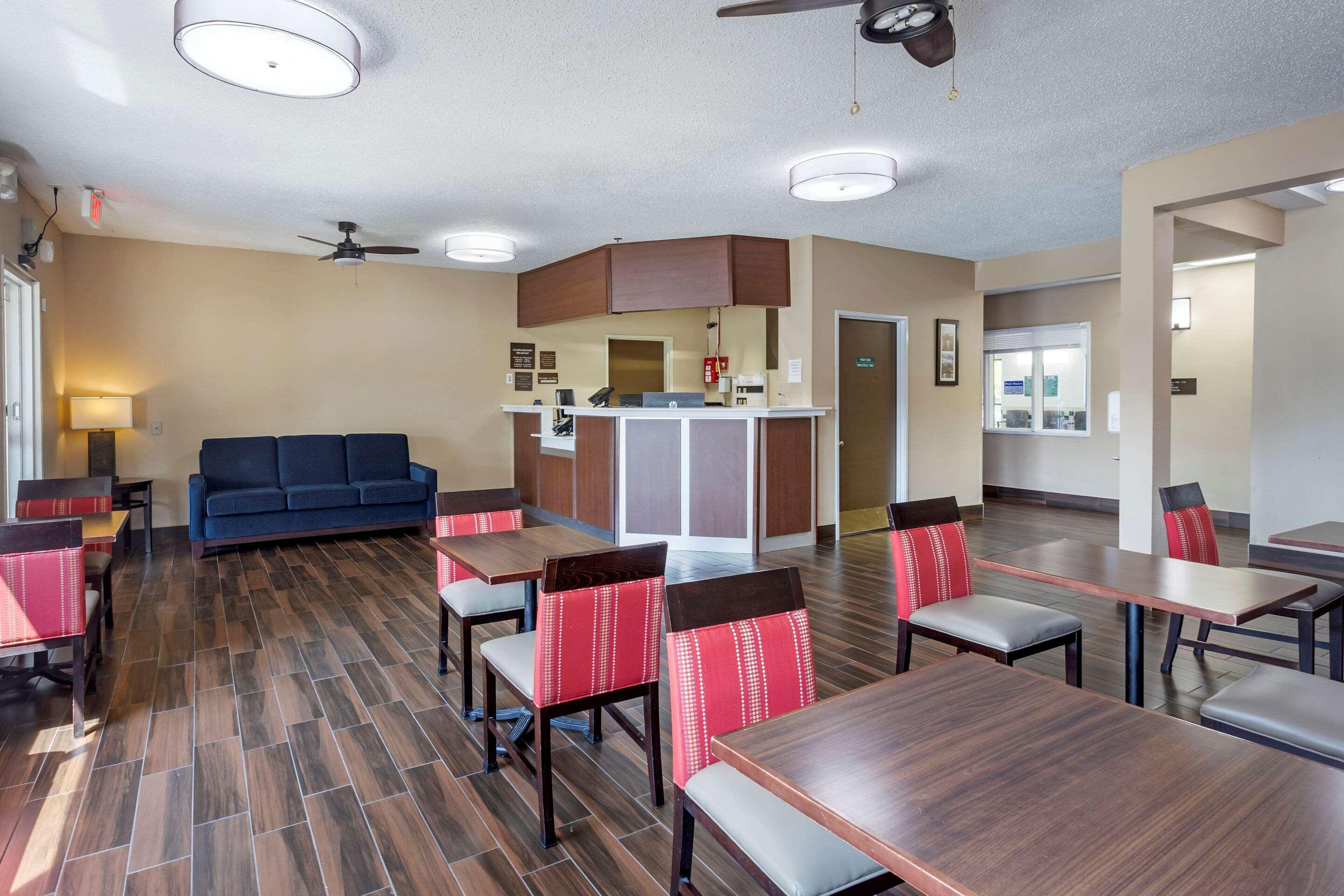 Comfort Inn Rockford Near Casino District Dış mekan fotoğraf