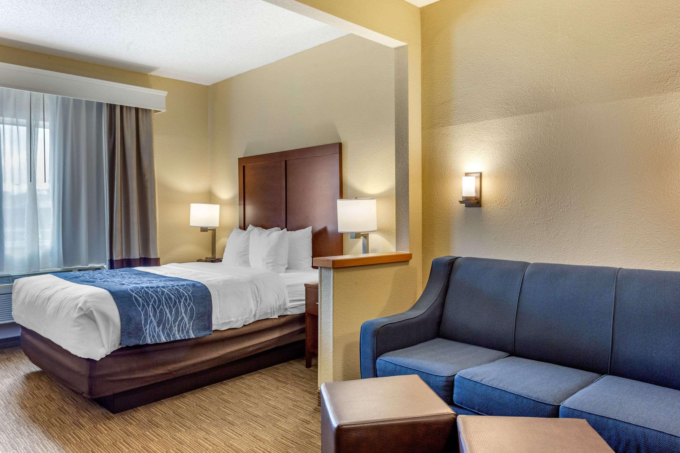 Comfort Inn Rockford Near Casino District Dış mekan fotoğraf