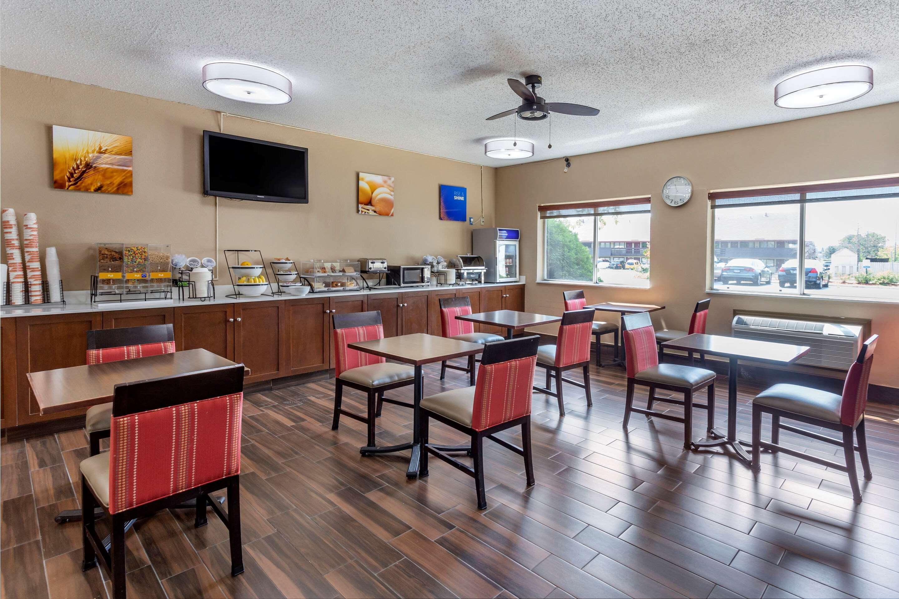Comfort Inn Rockford Near Casino District Dış mekan fotoğraf