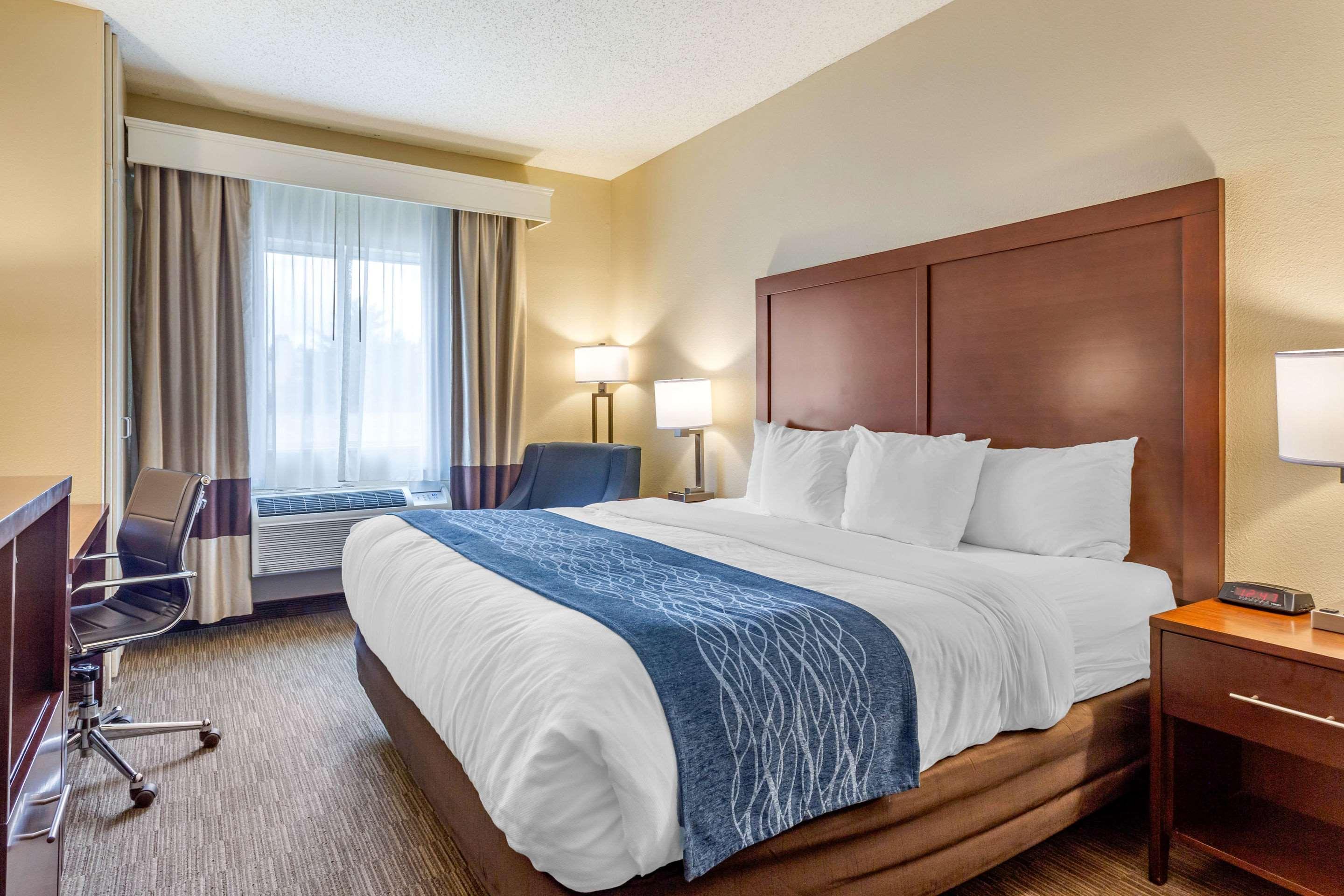 Comfort Inn Rockford Near Casino District Dış mekan fotoğraf