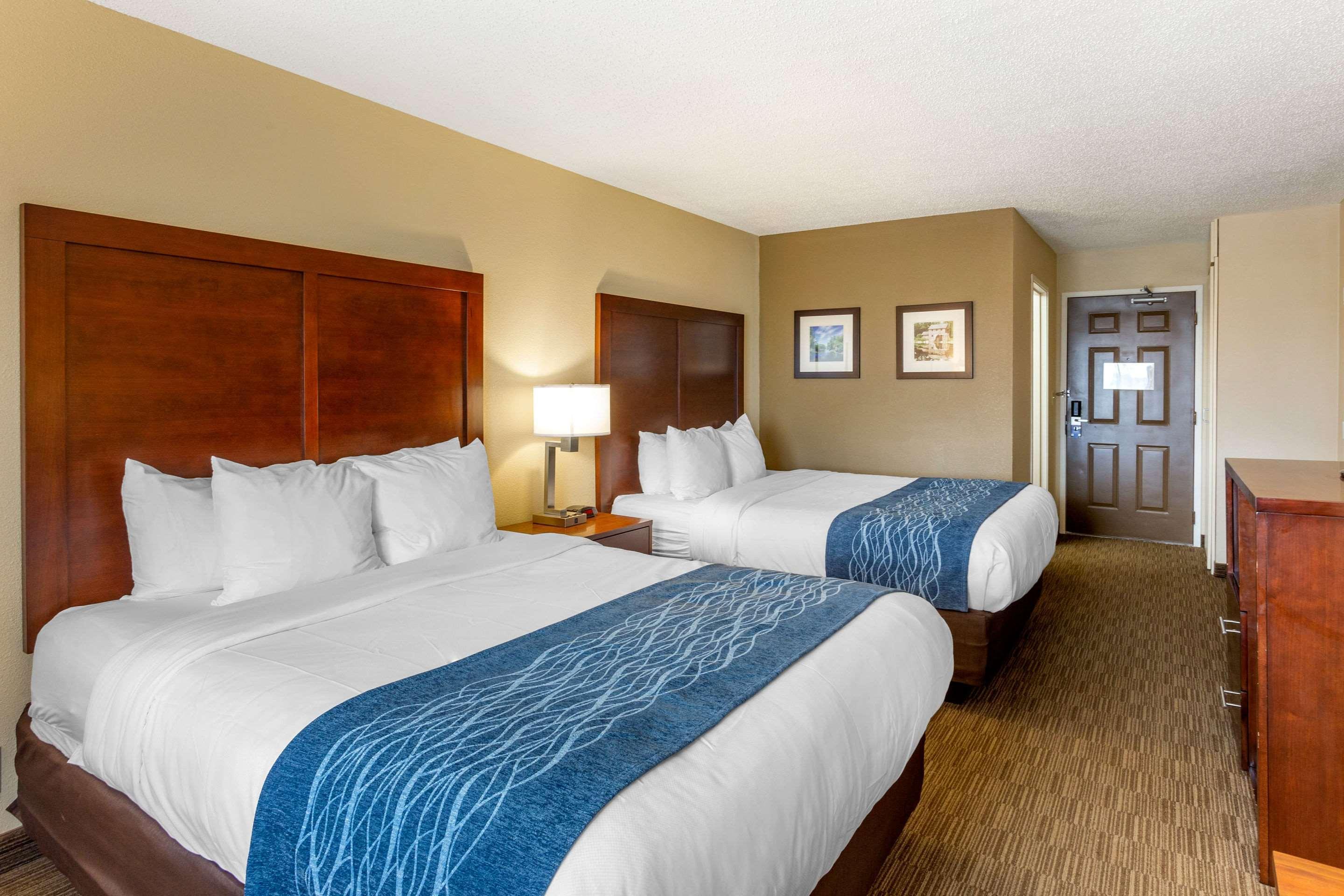 Comfort Inn Rockford Near Casino District Dış mekan fotoğraf